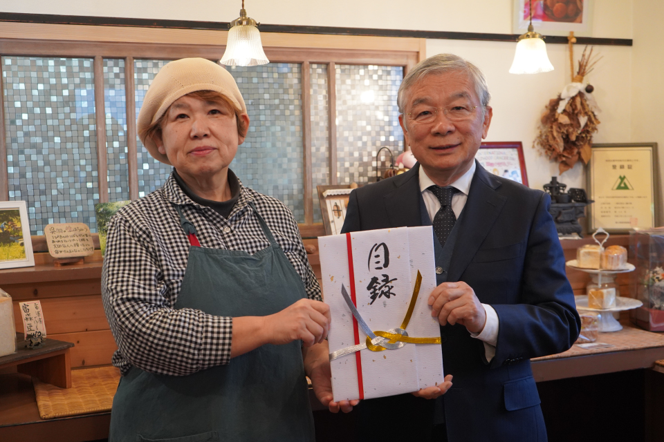 寬仁親王記念杯 第27回北陸ウェルフェアゴルフトーナメント開催による純益金の贈呈式